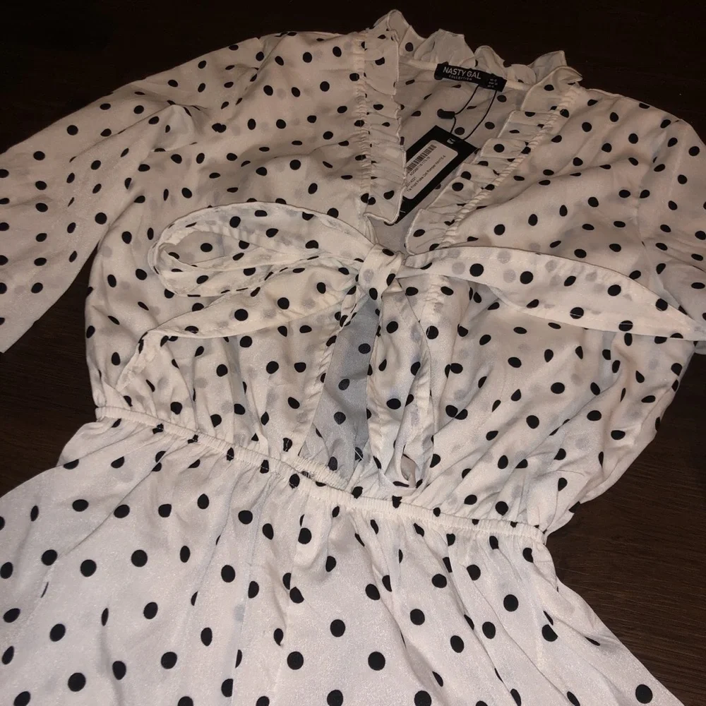 New Polka Dot Romper - Picture 2 of 4